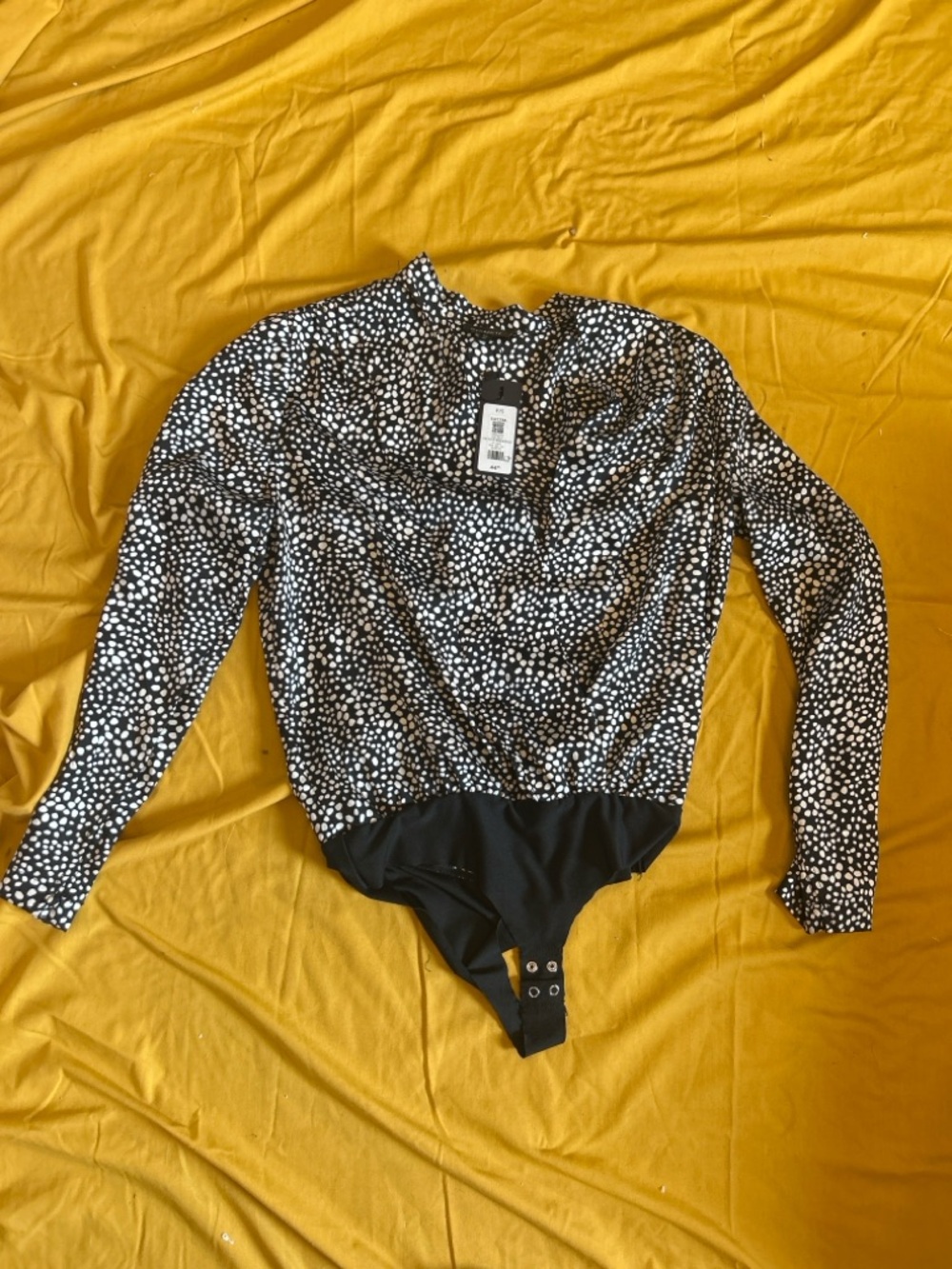 Dynamite Polka Dot Wrap Bodysuit NWT Petite Small Black White V Neck